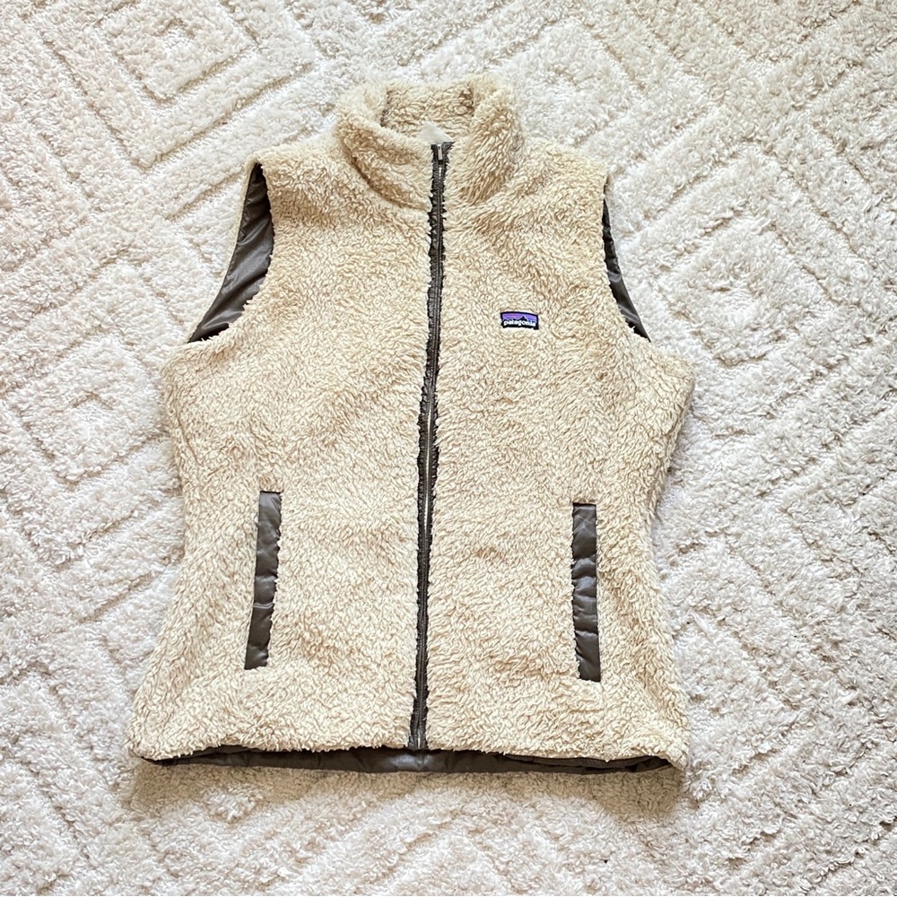 Patagonia womens reversible vest
